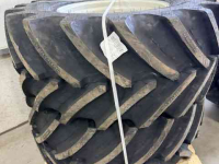 Wielen, Banden, Velgen & Afstandsringen BKT 710/60 R38 + 600/60 R28 op velg