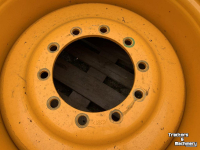 Wielen, Banden, Velgen & Afstandsringen Vredestein 710/50R30.5 FLOTATION TRAC