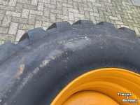 Wielen, Banden, Velgen & Afstandsringen Vredestein 710/50R30.5 FLOTATION TRAC