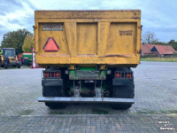 Gronddumper / Zandkipper / Grondverzetkipwagen / Dumper Joskin Tridem trans-KPT 27/65