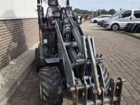 Shovel / Wiellader / Kniklader Giant G1500
