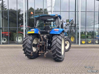 Tractor / Trekker New Holland T6030 + fronthef