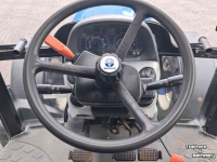 Tractor / Trekker New Holland T6030 + fronthef