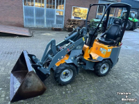 Shovel / Wiellader / Kniklader Giant D254SW
