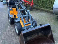 Shovel / Wiellader / Kniklader Giant D254SW