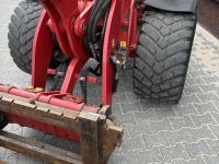 Shovel / Wiellader / Kniklader Schäffer 5680Z