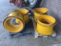 Wielen, Banden, Velgen & Afstandsringen  Velgen 17.00-25