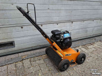 Graszodebeluchter Eliet E401 VM benzine honda motor verticuteermachine verticuteerder verticuteren