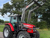 Tractor / Trekker Massey Ferguson 5435 Speedshift Tractoren