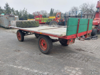 Kipper / Kiepwagen / Landbouwkipper  Plattewagen/aanhanger