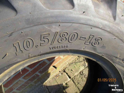 Wielen, Banden, Velgen & Afstandsringen BKT 10.5/80-18 AT