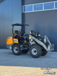 Shovel / Wiellader / Kniklader Giant G2700