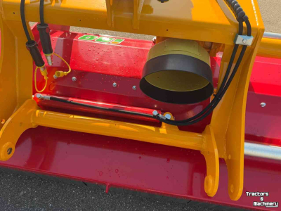 Klepelmaaier INO Dominator 310