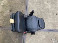 Diverse nieuwe onderdelen Eurotrac Mechanisch geveerde stoel