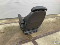 Diverse nieuwe onderdelen Eurotrac Mechanisch geveerde stoel