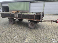 Vierwielige wagen / Landbouwwagen  Landbouw wagen oud