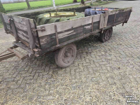 Vierwielige wagen / Landbouwwagen  Landbouw wagen oud