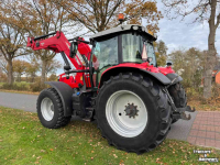 Tractor / Trekker Massey Ferguson 7715S Dyna-6 Efficient Tractoren