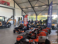 Zitmaaier Husqvarna Rider zitmaaiers robot en Loopmaaiers