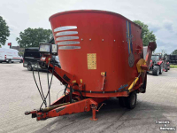 Voermengwagen Vertikaal Peecon VML-120 voermengwagen, laadklep, voermachines