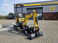 Mini-graver / Mini-graafmachine New Holland E12D Rops
