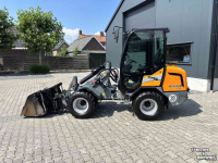 Shovel / Wiellader / Kniklader Giant G2500 HD X-TRA. Bak en Lepels, Vol cabine, 208 uur.