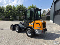 Shovel / Wiellader / Kniklader Giant G2500 HD X-TRA. Bak en Lepels, Vol cabine, 208 uur.
