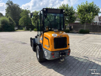 Shovel / Wiellader / Kniklader Giant G2500 HD X-TRA. Bak en Lepels, Vol cabine, 208 uur.