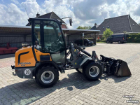Shovel / Wiellader / Kniklader Giant G2500 HD X-TRA. Bak en Lepels, Vol cabine, 208 uur.