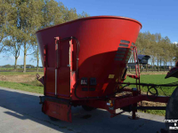 Voermengwagen BVL V-Mix 13-1S