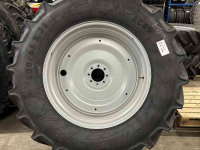 Wielen, Banden, Velgen & Afstandsringen Mitas Mitas 600/65R38 met 480/65R28 compleet op velg