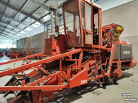 Aardappelrooier Amac ZM2 uienlader/aardappelrooier