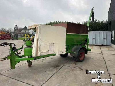 Getrokken overslagwagen  eigenbouw