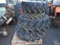 Wielen, Banden, Velgen & Afstandsringen New Holland 420/70r30 en 300/70r20