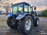 Tractor / Trekker New Holland TL 90 met voorlader