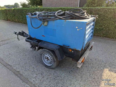 Compressor  Luchtcompressor met dieselmotor