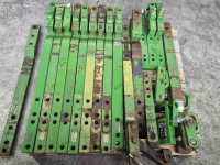 Overige traktoren en toebehoren John Deere ondertrekhaak, zwaaihaak, onderlat, trekhaak