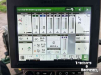 Tractor / Trekker John Deere 6215r