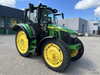 Tractor / Trekker John Deere 6M 125
