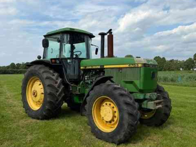 Tractor / Trekker John Deere 4755 / 4955