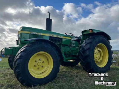 Tractor / Trekker John Deere 2030 4x4 mechanisch verzamelaars object 4wd UNIEK