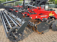 Schijveneg Metal-Fach U710 6m Schijveneg, Demo, slechts 20ha gedaan!