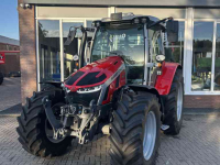 Tractor / Trekker Massey Ferguson 5S.145 EXCLUSIVE DYNA VT