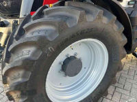 Tractor / Trekker Massey Ferguson 5S.145 EXCLUSIVE DYNA VT