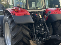 Tractor / Trekker Massey Ferguson 5S.145 EXCLUSIVE DYNA VT