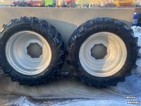 Wielen, Banden, Velgen & Afstandsringen Continental 320/90R32 en 340/85R48