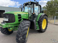 Tractor / Trekker John Deere 6830