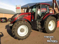 Tractor / Trekker Valtra T174 VERSU Tractor
