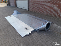 Beregeningsbrug / Mobiele waterbrug AGM Leidingdrempel / road ramp