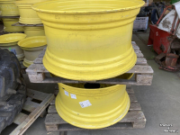 Wielen, Banden, Velgen & Afstandsringen John Deere 18 X 38 velg